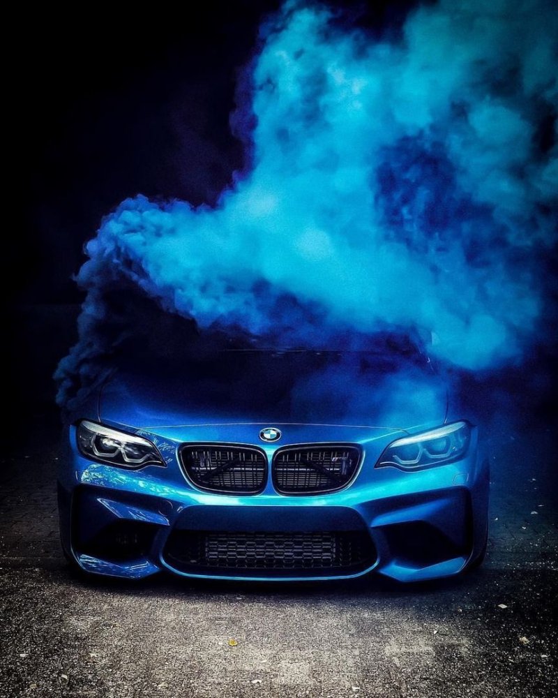 BMW m5 дым