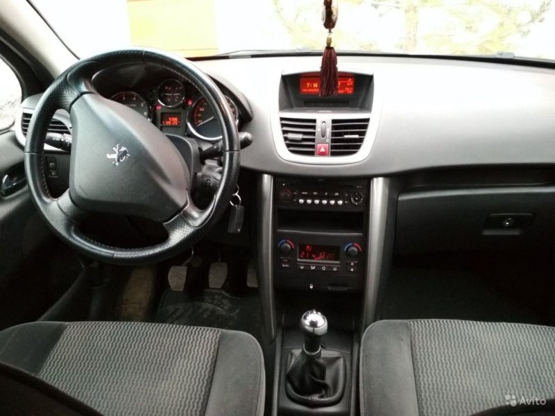 Peugeot 207 SW Outdoor Concept