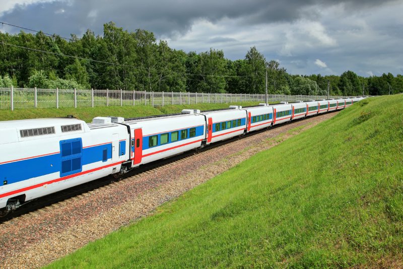 Talgo Стриж поезд