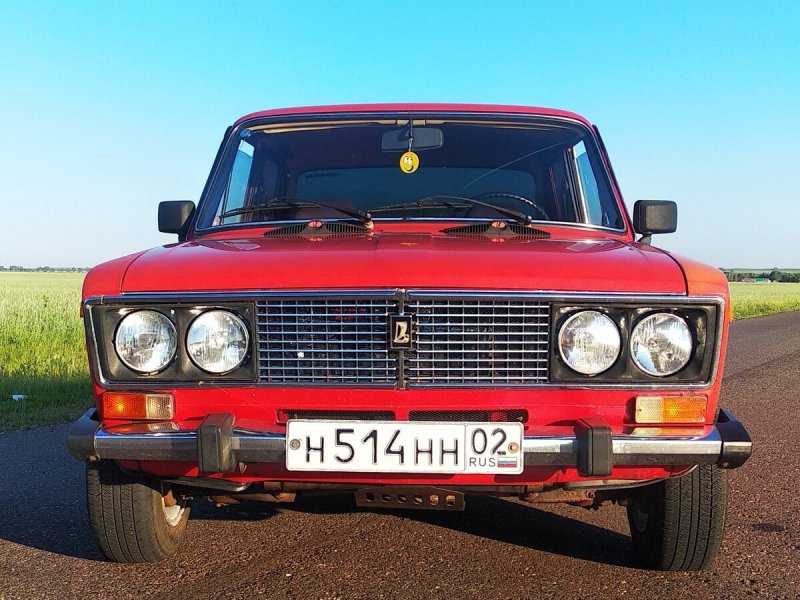 Лада 2106 красная