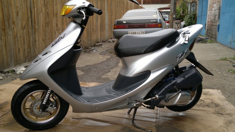 Скутер Honda Dio 35 ZX