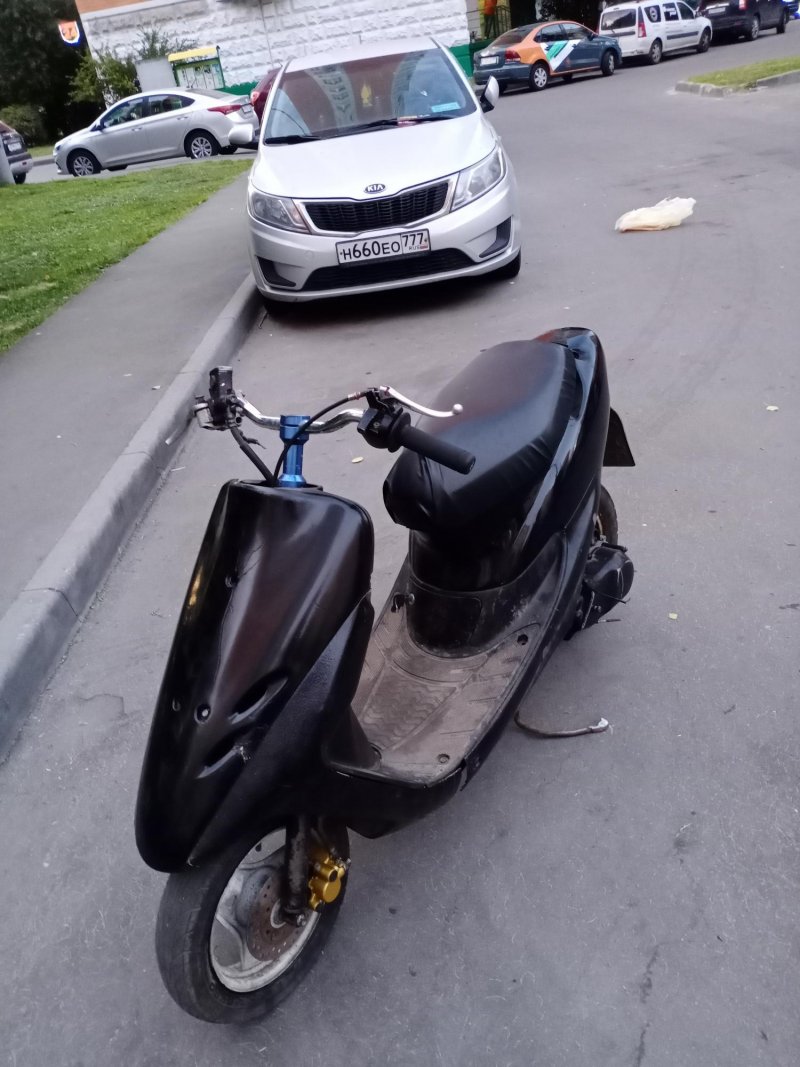 Фиолетовая Honda Dio 35zx