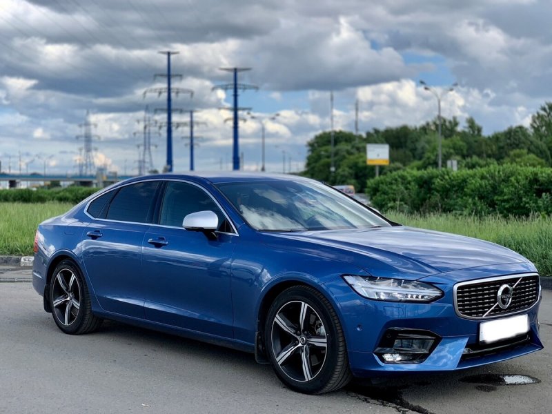 Volvo s90 синяя