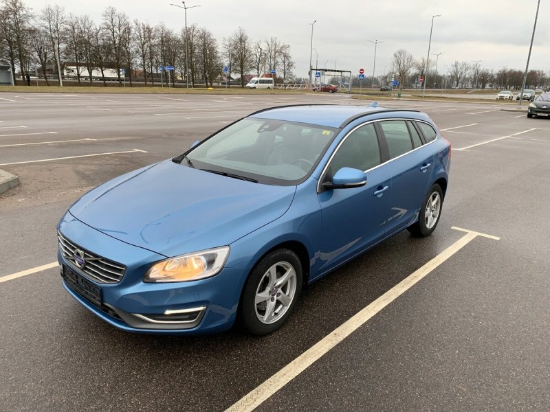 Volvo v60 2005
