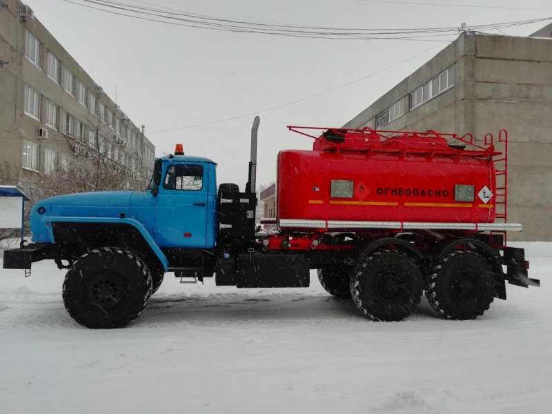 Урал 4320 АТЗ