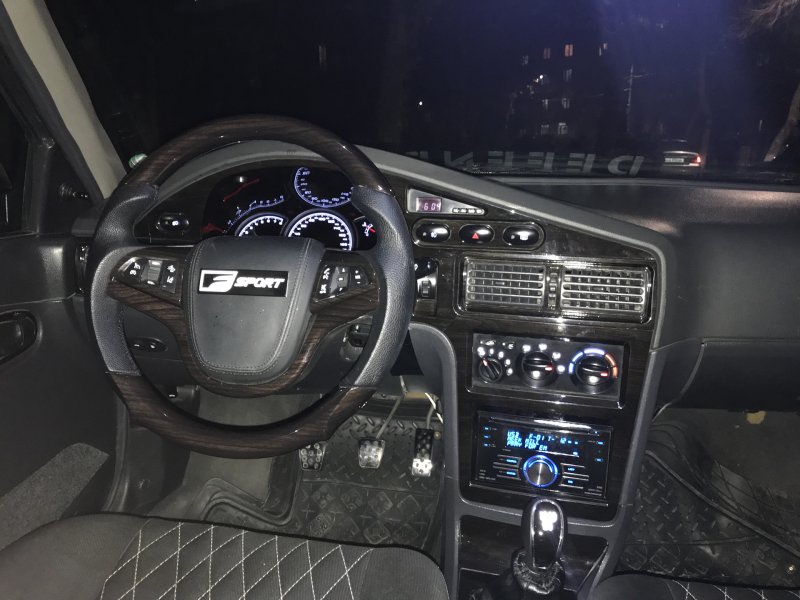 Chevrolet Nexia 2 салон