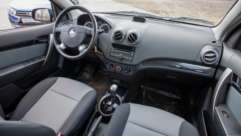 Chevrolet Nexia салон