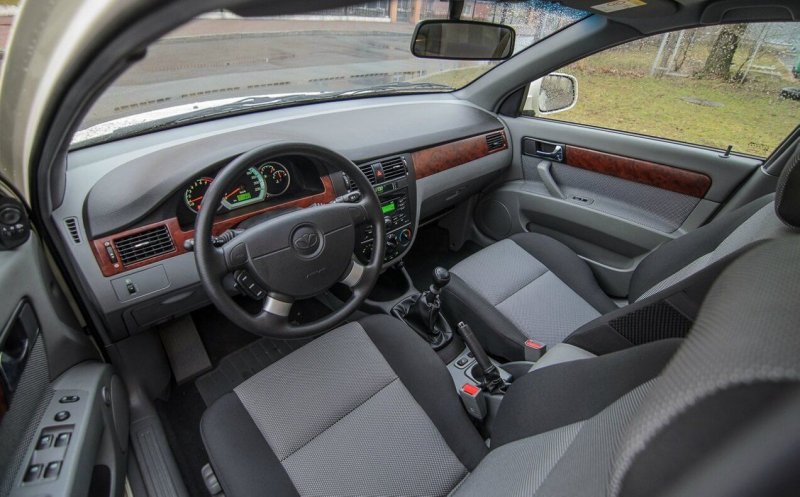 Daewoo Gentra 2 салон