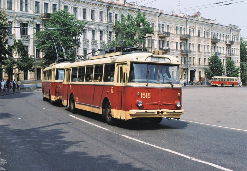 Троллейбус Škoda 9tr