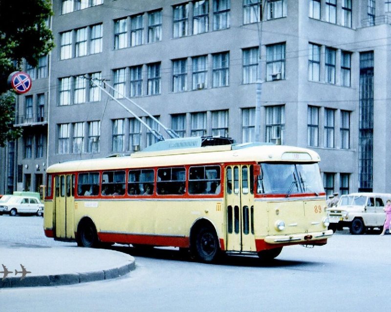 Кондуктор Škoda 9tr в Крыму