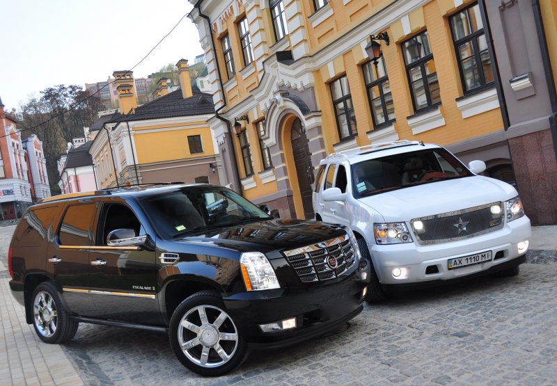 Cadillac Escalade ESV 2013