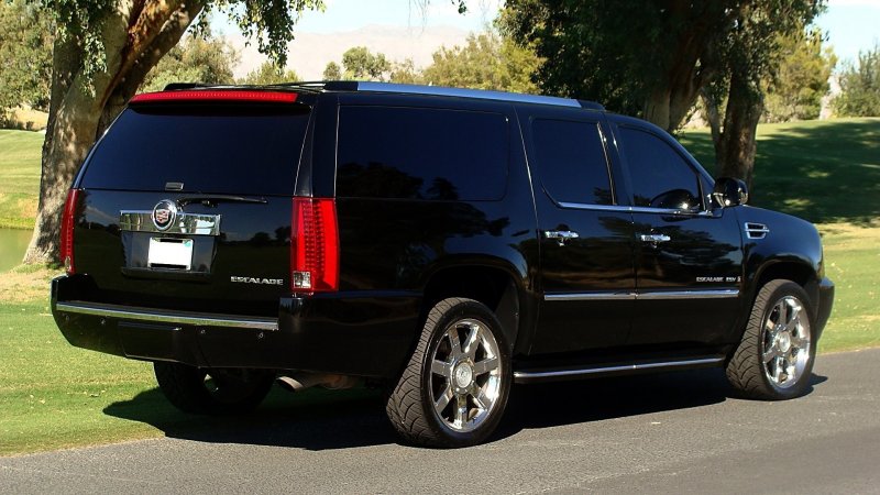Cadillac Escalade ESV Black