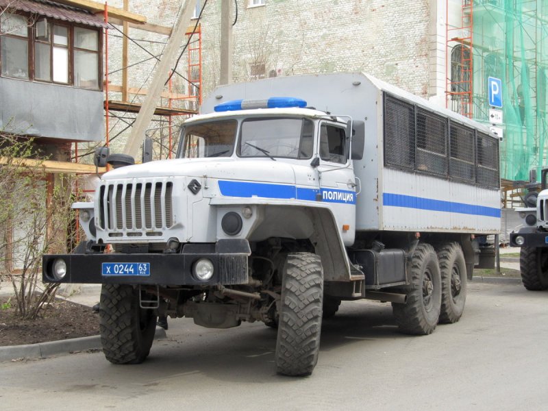 Урал 32551