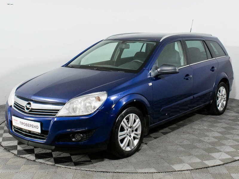Опель Астра Sports Tourer 2012