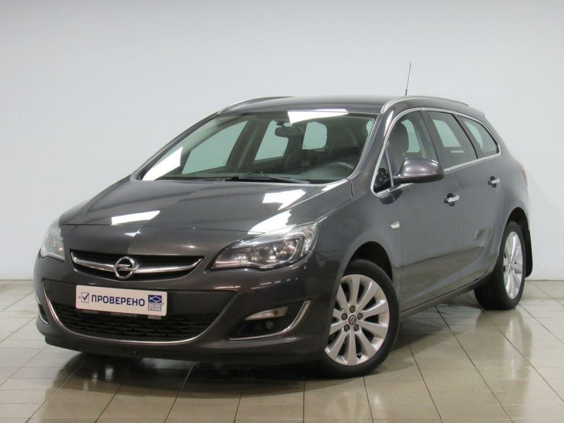 Опель Астра Sports Tourer 2012