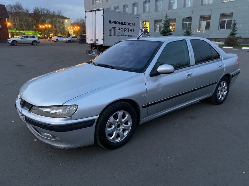 Пежо 406 2002 года