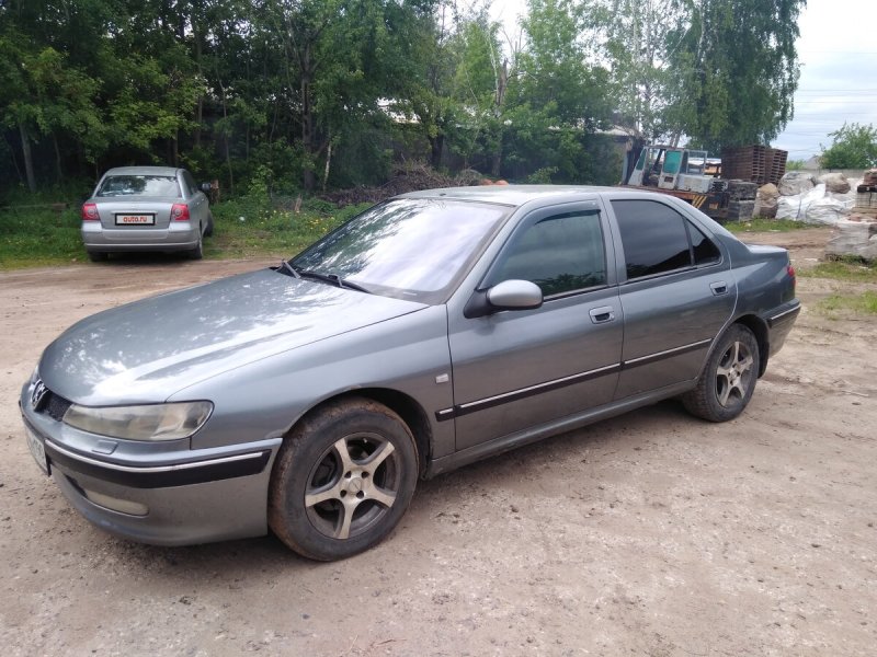 Пежо 406 208 года