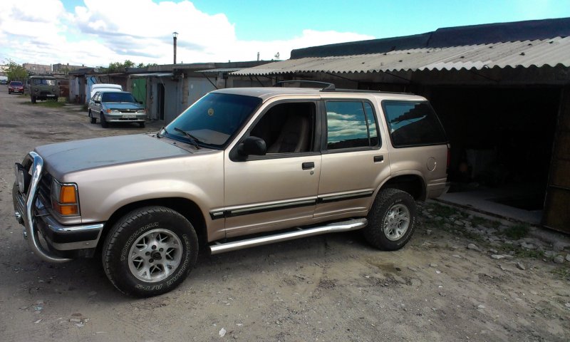 Ford Explorer 1 1993