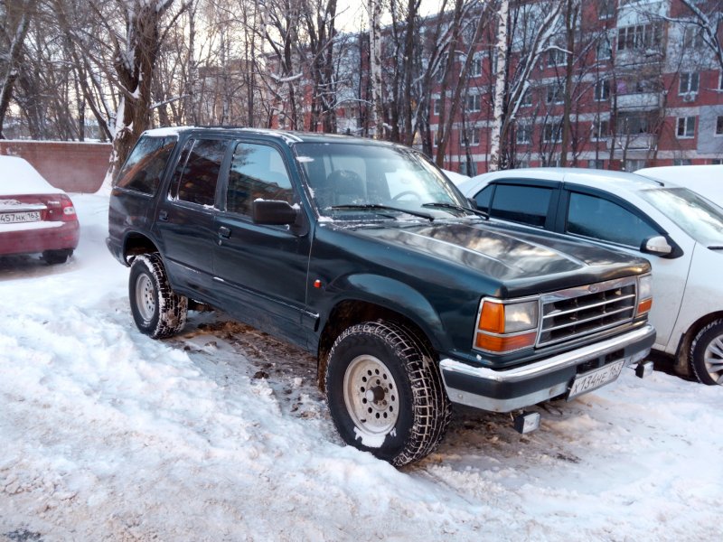 Ford Explorer 4.0 at, 1993