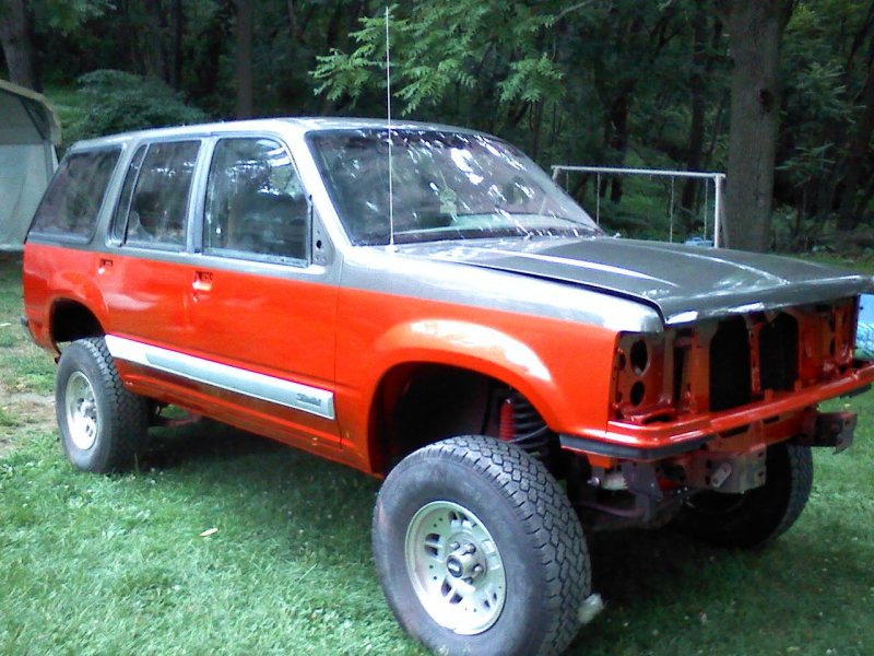 Ford Explorer 1 хаки