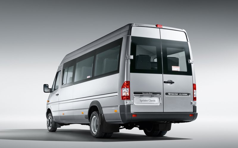Mercedes-Benz Sprinter 223215
