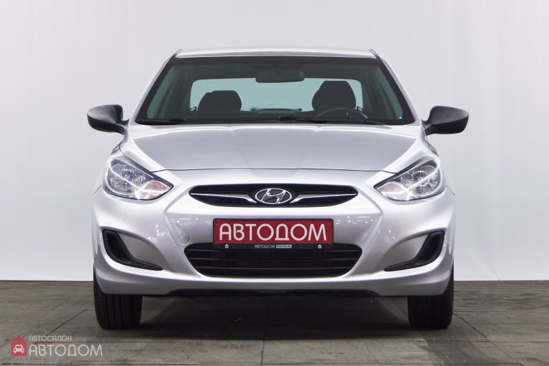 Hyundai Solaris 2021 хэтчбек