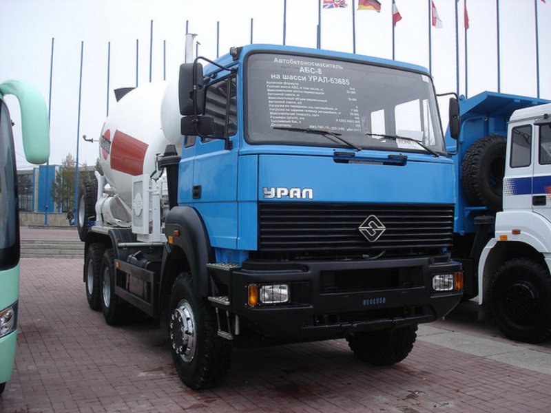 Урал 63685 топливо