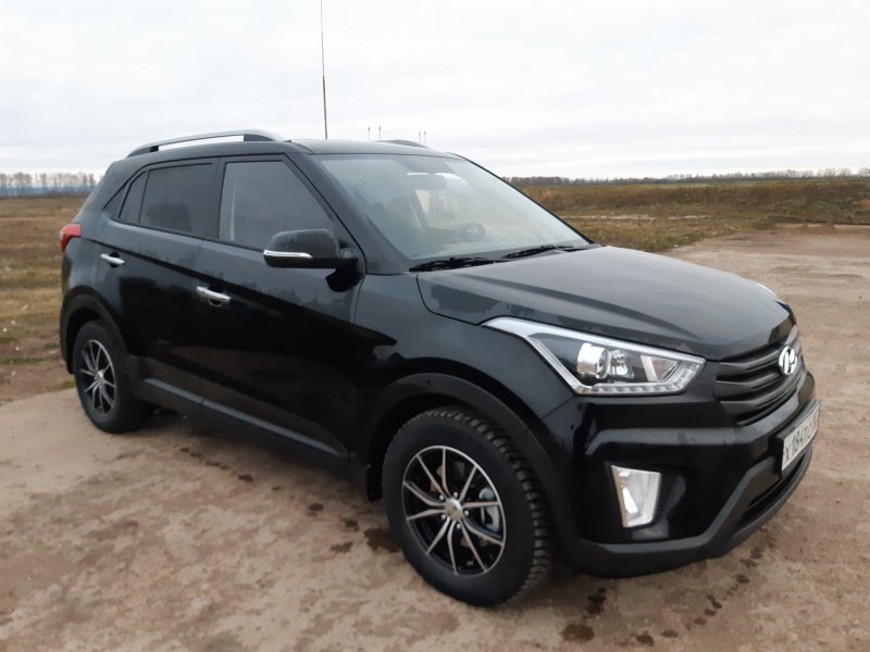 Hyundai Creta черная