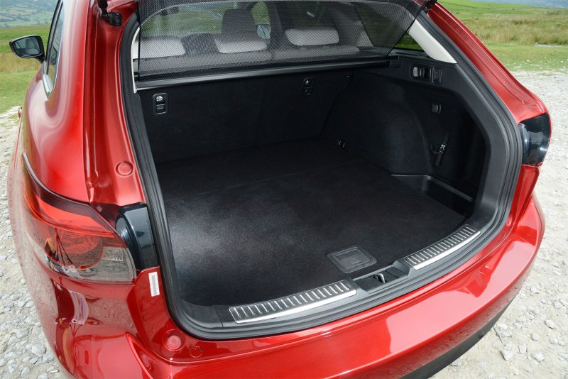 Mazda 6 багажник