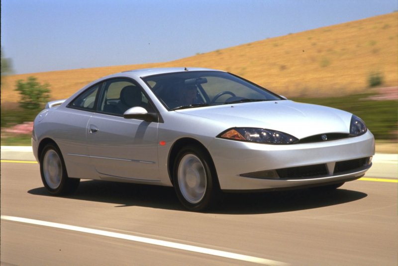 Mercury cougar 2000