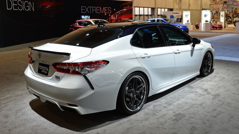 Toyota Camry Custom