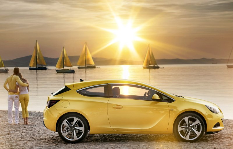 Opel Astra GTC 2011