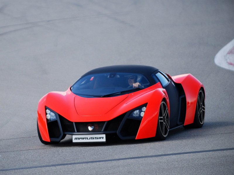 Спорткар Marussia b2
