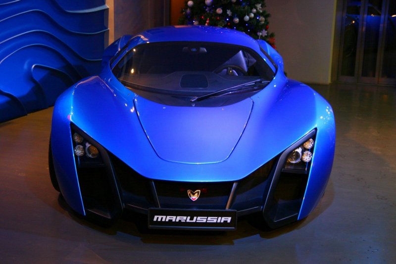 Спорткар Marussia b2