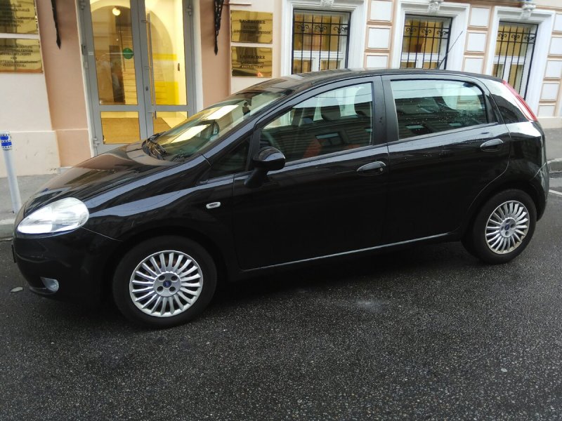 Fiat grande punto linea 2006