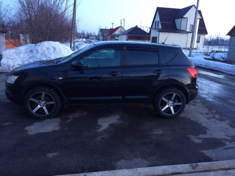 Nissan Qashqai r18