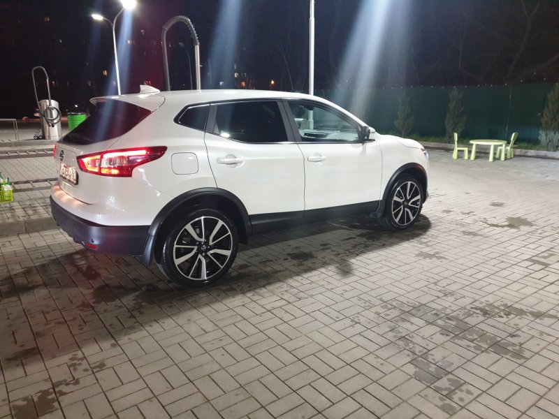 Nissan Qashqai на 18 дисках