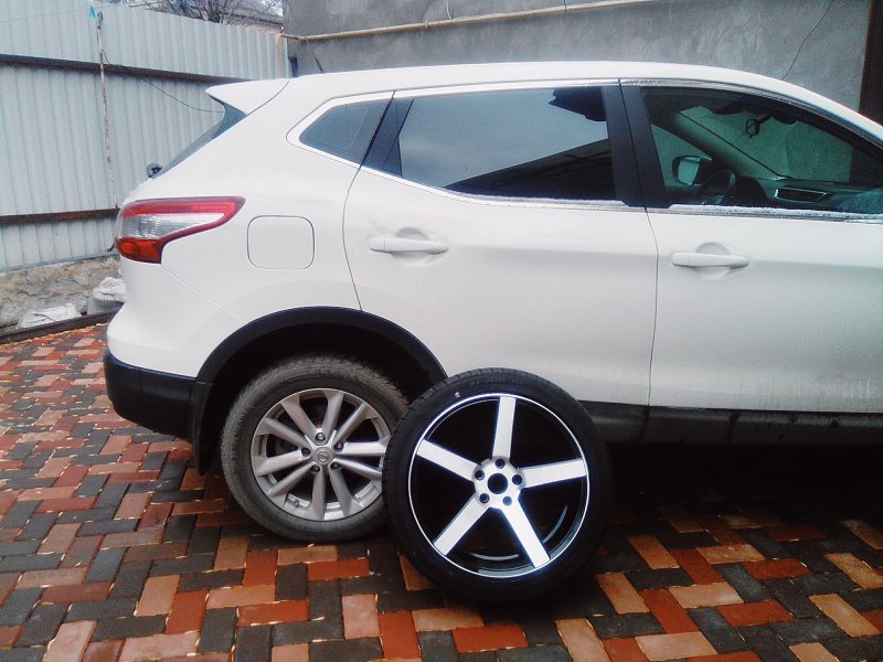 Диски Nissan Qashqai r19