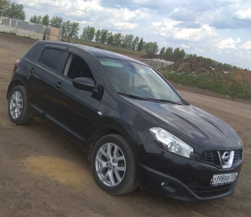 Nissan Qashqai r18