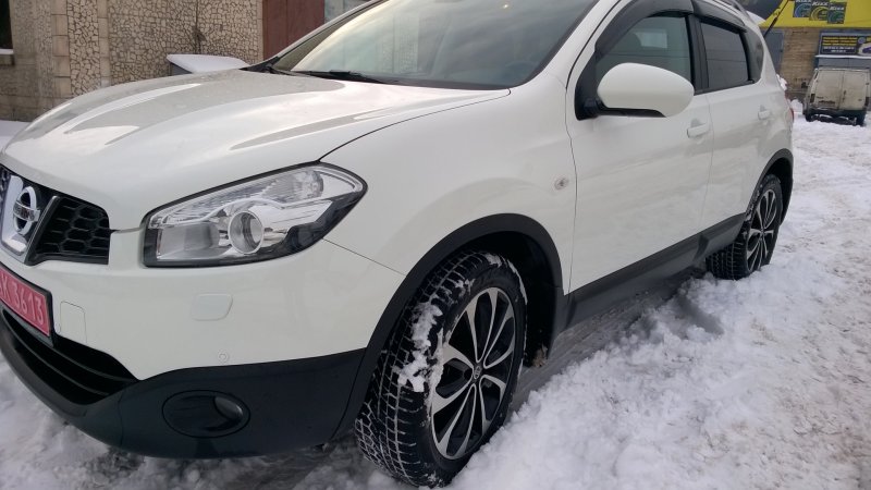 225/55/18 Nissan Qashqai