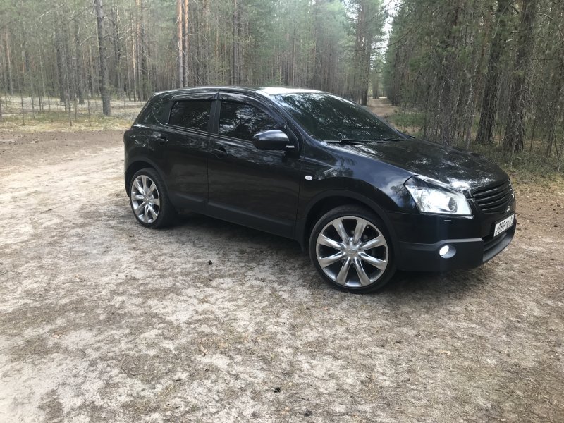 Nissan Qashqai 2011 18 колеса