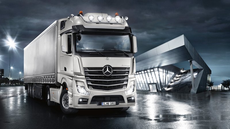 Mercedes-Benz Trucks Actros