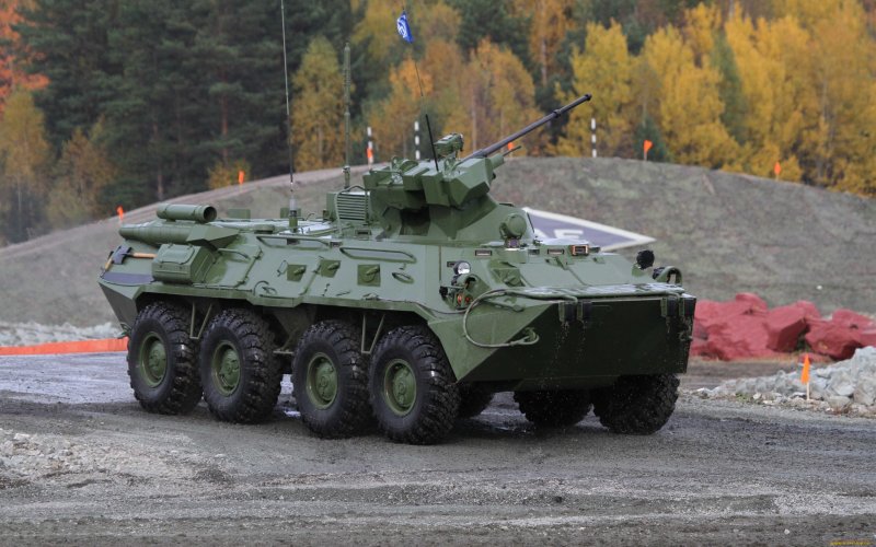 БТР-82 бронетранспортёр