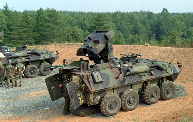 БТР Lav-25