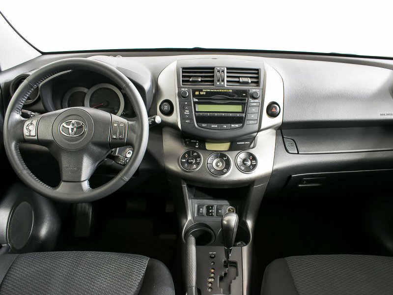 Toyota rav4 2 поколение салон