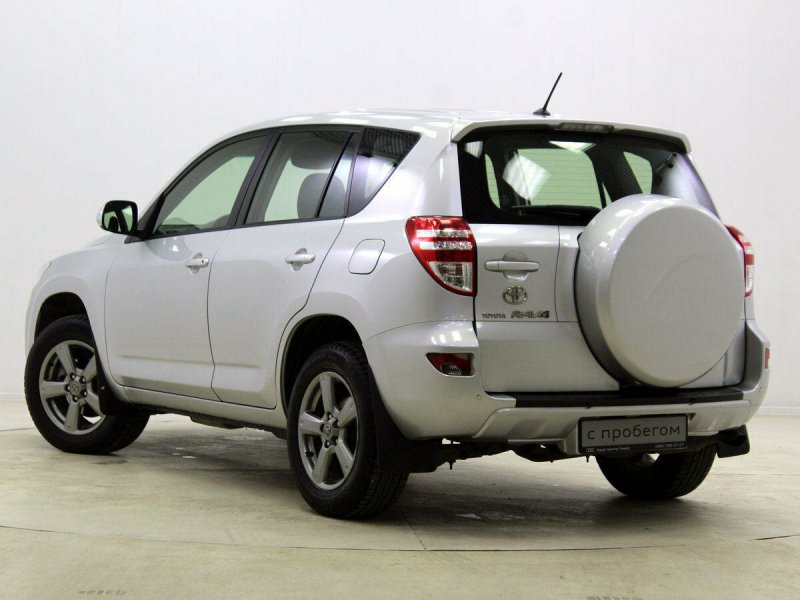 Toyota rav4 3 поколение