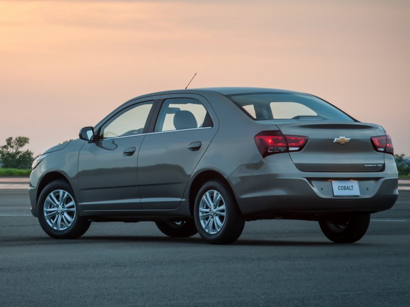 Chevrolet Cobalt 2 2016