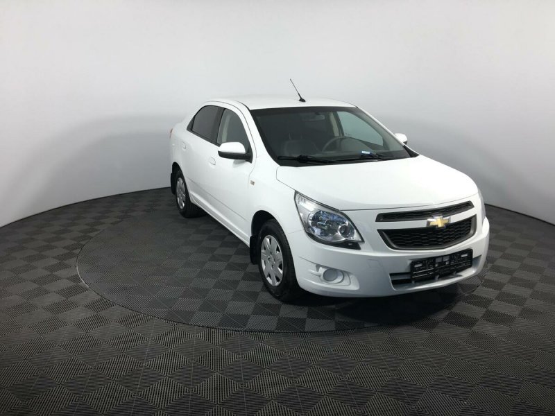 Chevrolet Cobalt 2