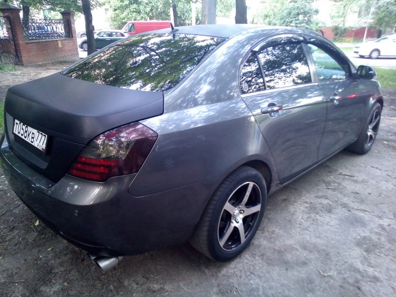 Geely Emgrand ec7 r19