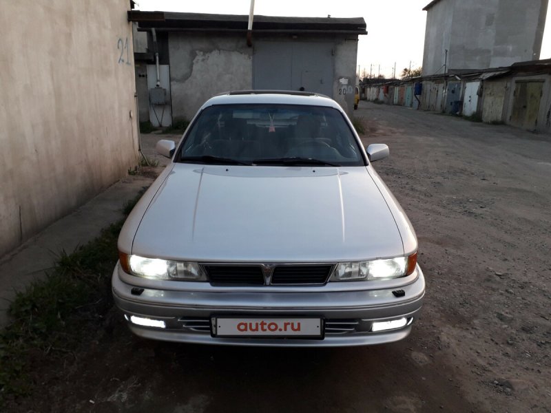 Мицубиси Галант 1989